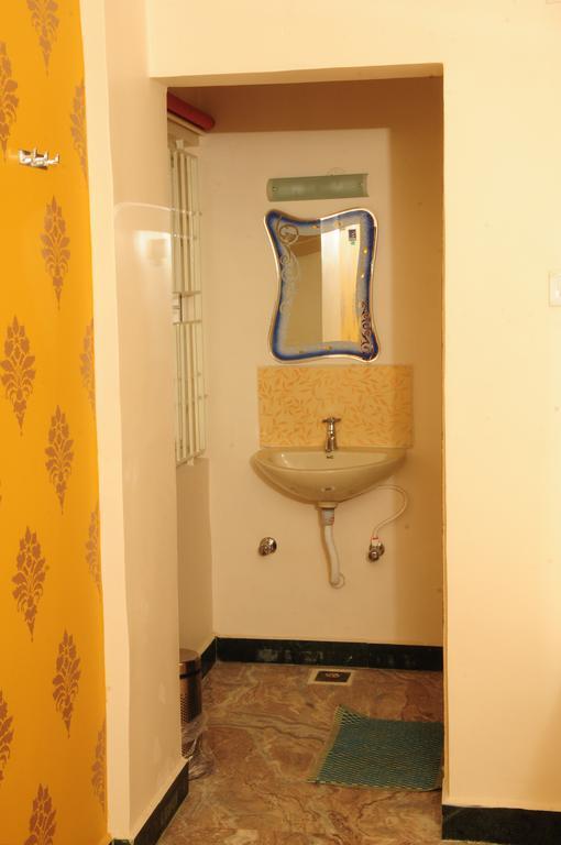 Hotel Rathnavel Towers Madras Kamer foto