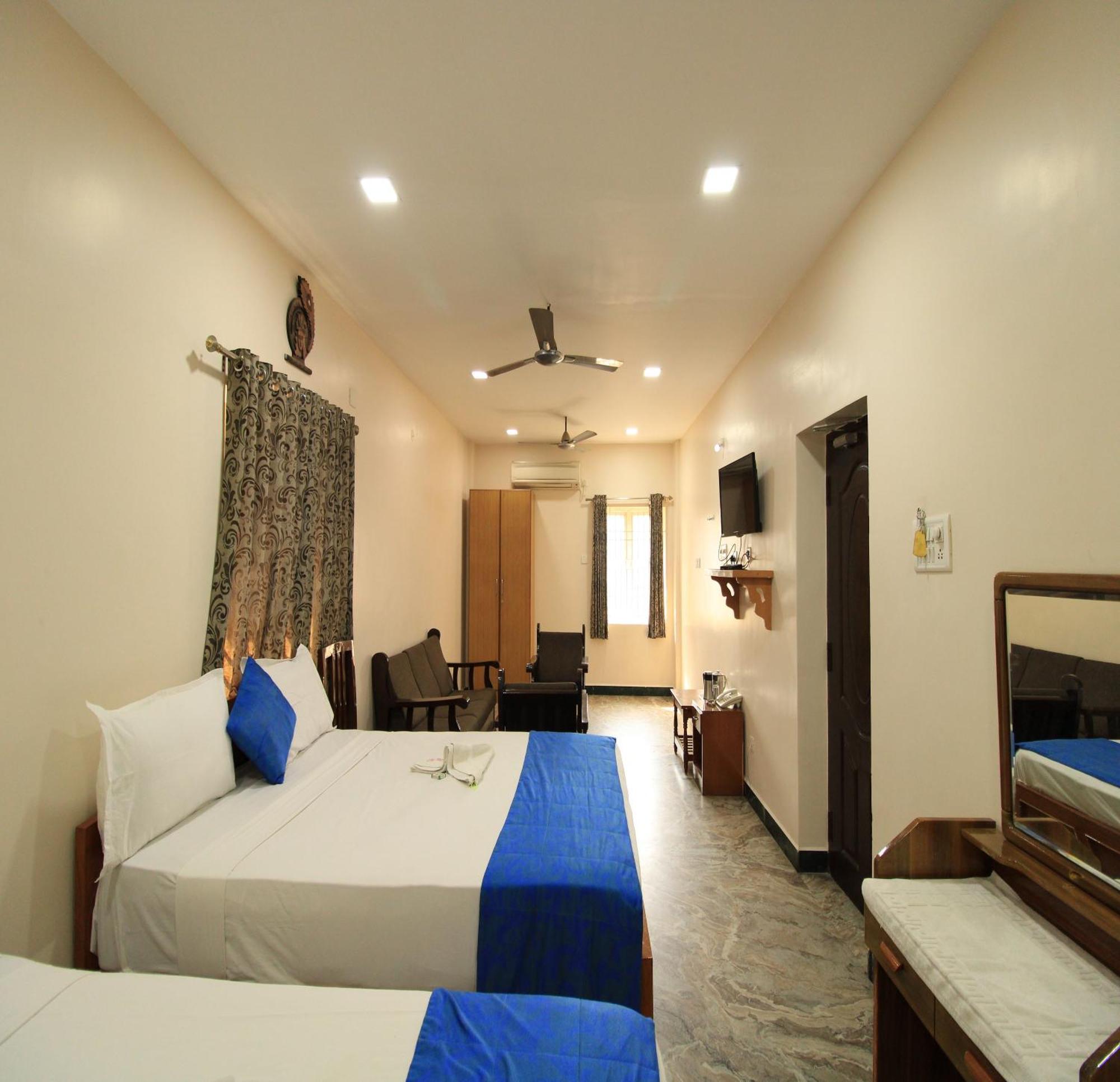 Hotel Rathnavel Towers Madras Buitenkant foto