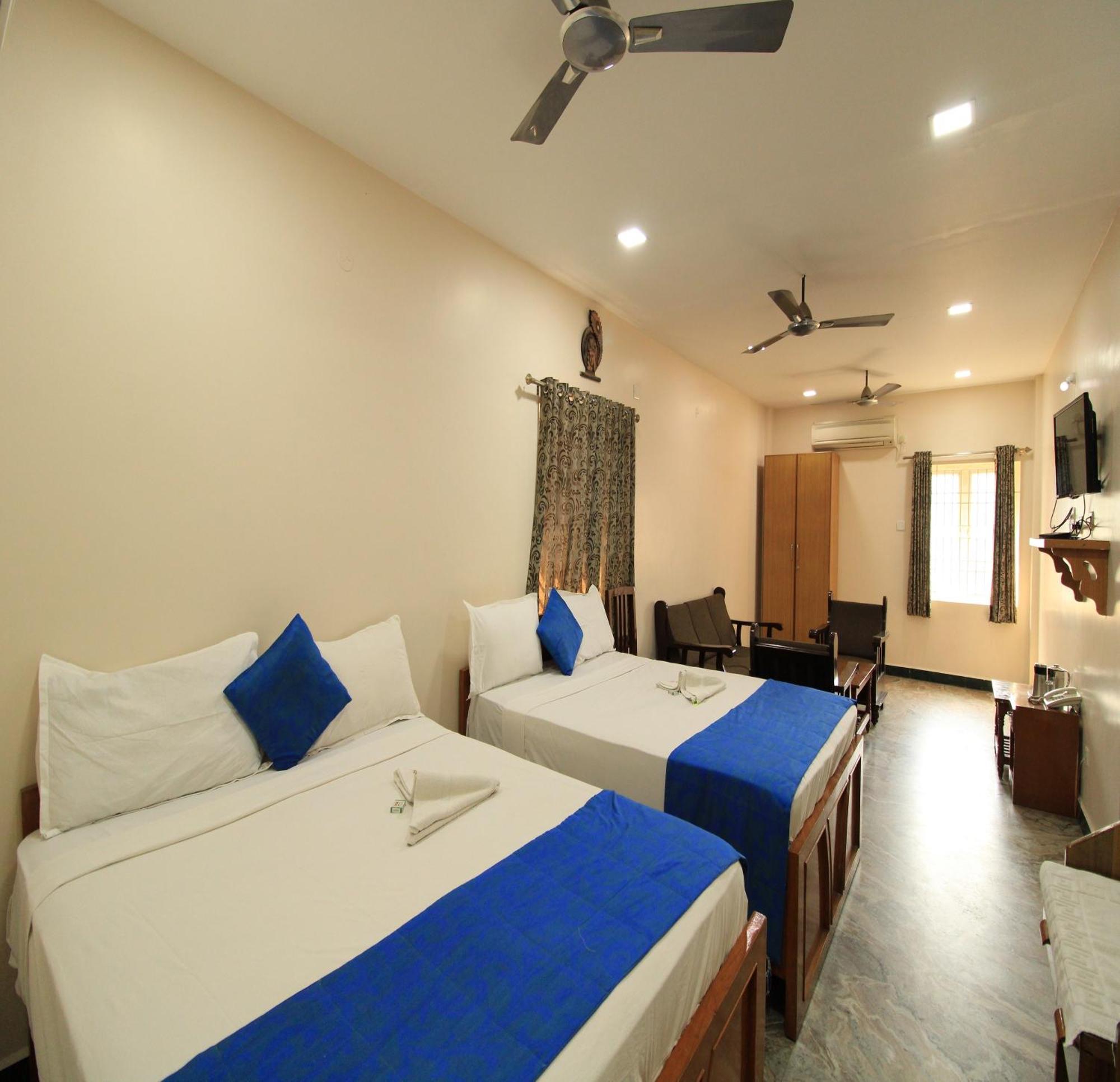 Hotel Rathnavel Towers Madras Buitenkant foto